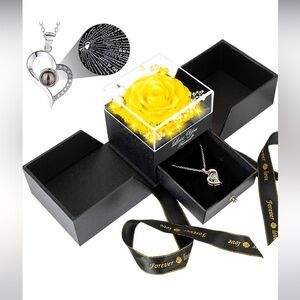💐NWOT FOREVER LOVE YELLOW ROSE & NECKLACE GIFT BOX